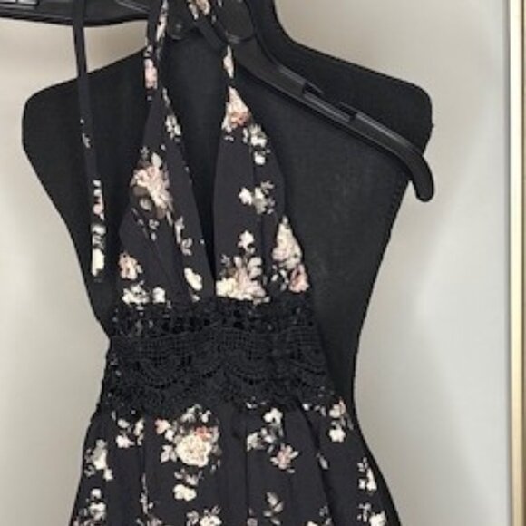 Tops - Floral Halter Top